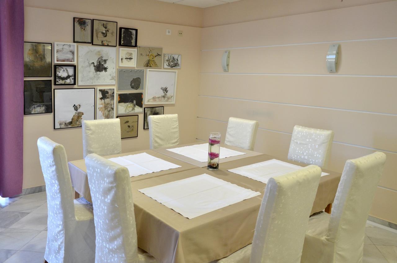 Motel New Sanatron Bosanski Novi エクステリア 写真